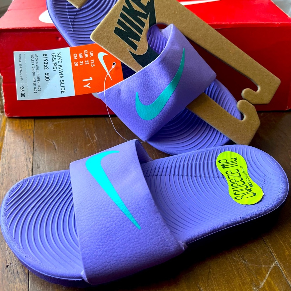 Nike Kawa Slides NWT